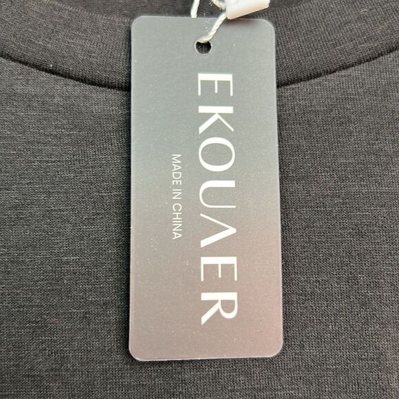 Ekaoer red and black moose print holiday 2 piece pajamas women large NWT - Picture 6 of 12